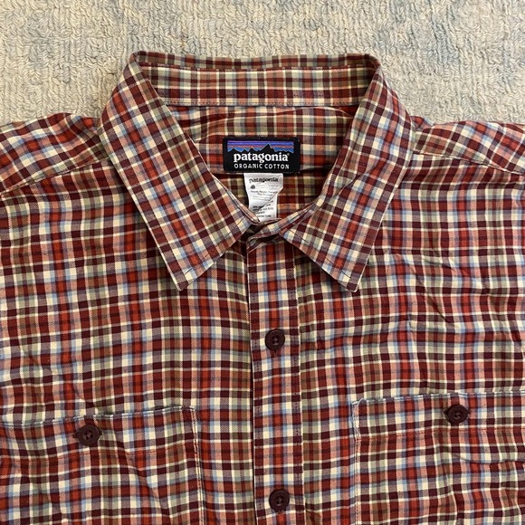 Patagonia Shirt Mens Medium Red Brown Plaid Long Sleeve Button Up Organic Cotton - Picture 2 of 9
